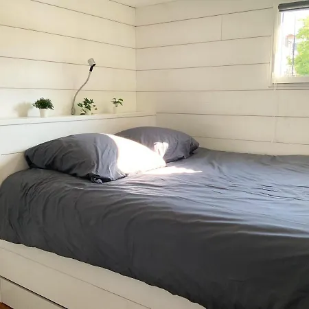 Bateau Sur L'erdre Au Coeur De * نانت