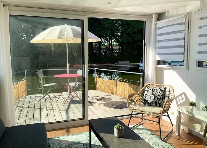 Semesterbostad Bateau Sur L'erdre Au Coeur De Nantes